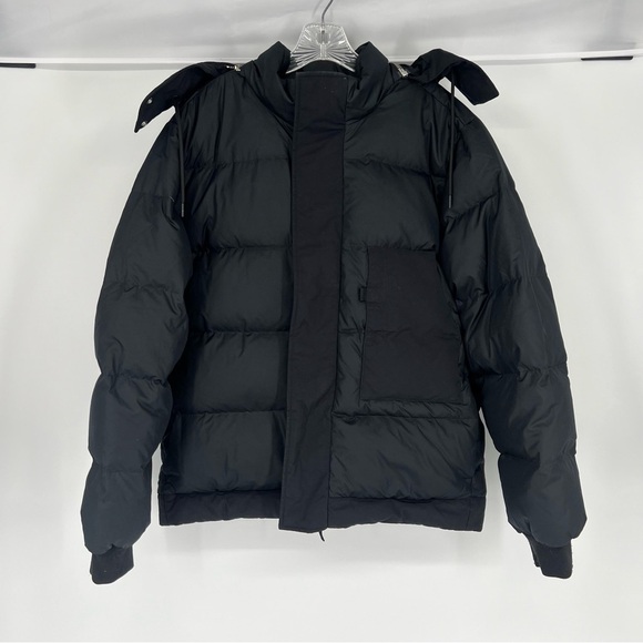Everlane The ReNew Short Black Winter Outdoor Hooded Quilted Puffer Coat Medium - Picture 2 of 9